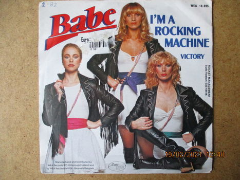 a0682 babe - im a rocking machine - 0