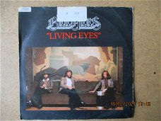 a0701 bee gees - living eyes