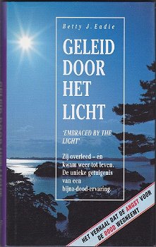 Betty J. Eadie - Geleid door het licht - 0