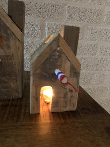 Decoratieve huisjes , met de hand vervaardigd ,vogelhuis - Afbeelding 3