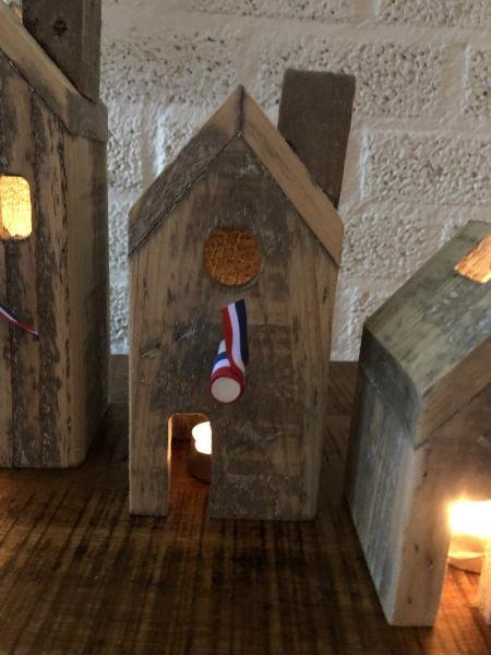 Decoratieve huisjes , met de hand vervaardigd ,vogelhuis - Afbeelding 4