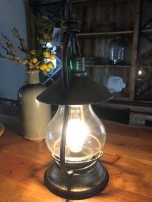 Prachtige tafellamp-olielampvorm klassiek-rond glas-kado