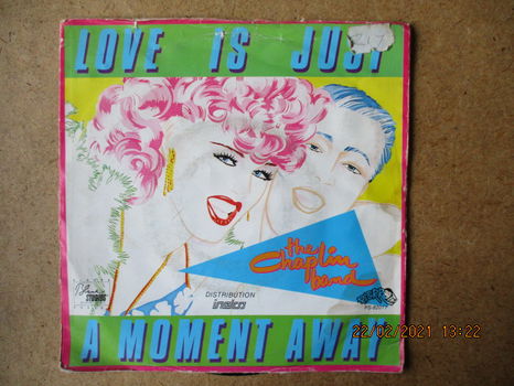 a1003 chaplin band - love is just a moment away - 0