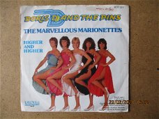 a1215 doris d and the pins - the marvellous marionettes