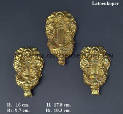 = 3 Schildjes Friese staartklok =45401