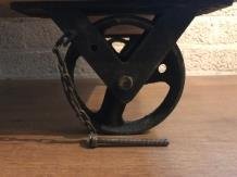 Rijdende bar, industriële look, 2 grote ijzeren wielen r-kast - Afbeelding 7