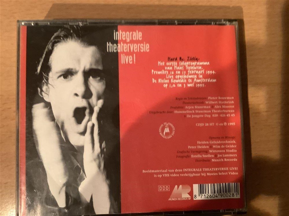 Hans Teeuwen, Hard en Zielig (cd Box) - Afbeelding 2