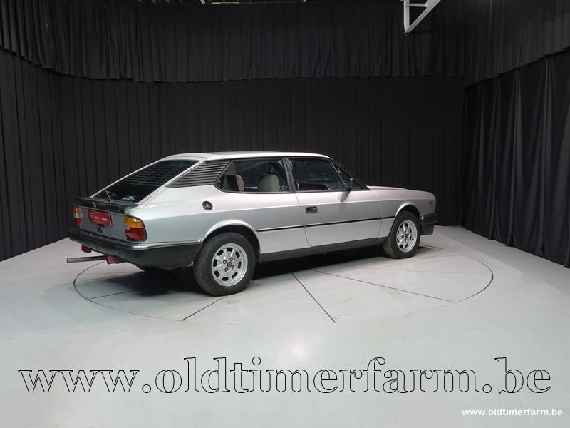Lancia Beta Hpexecutive Volumex '84 - Afbeelding 2