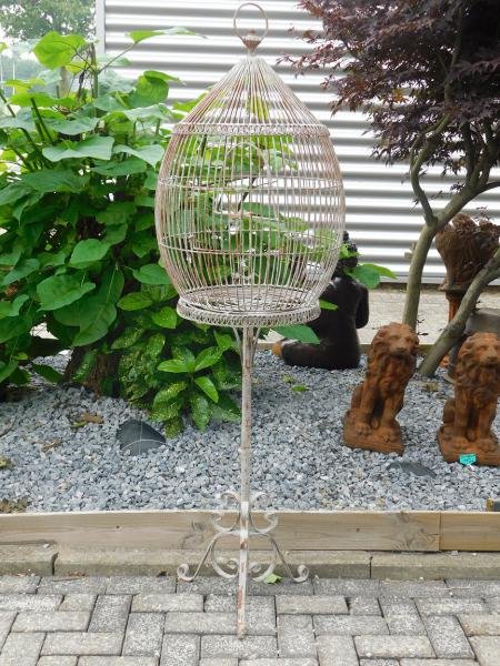 Klassieke vogelkooi, antiek ogende bird cage op voet,vogel - nr. 1