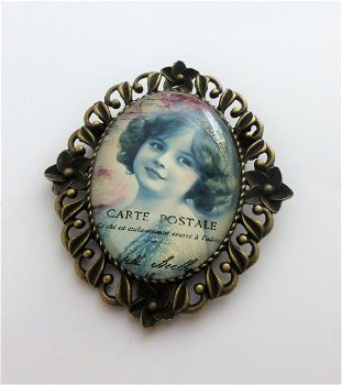 Broche met nostalgische afbeelding achter glas - 3