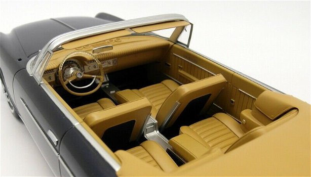 1:18 BoS Models Chrysler 300H Convertible 1962 donkerblauw - 3