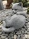 Beeld van een spelende kat - poes,steen, heel leuk- kado - 4 - Thumbnail