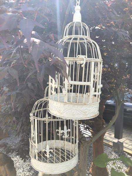 Set mooie ronde witte metalen vogelkooitjes, vogelkooi - Afbeelding 3