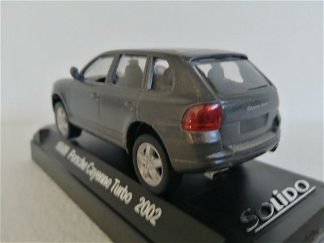 1:43 Solido Porsche Cayenne Turbo 2002 grijs - 3