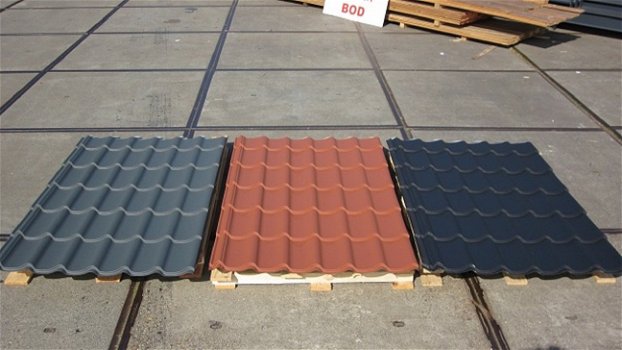 Dakpanplaten matte coating in diverse kleuren - 1