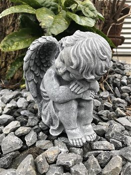 Knielende engel, engel figuur, fraai stenen beeld - kado - 3