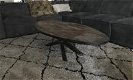 Robuuste ovale salontafel- houten blad en ijzeren onderstel - 6 - Thumbnail