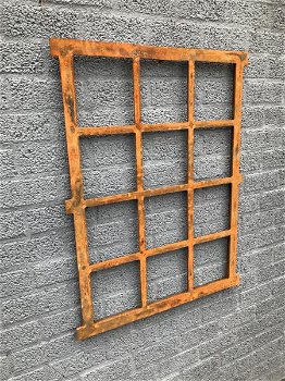 Stalraam, roestig-oppervlak, antiek-stijl venster, ijzer - 0