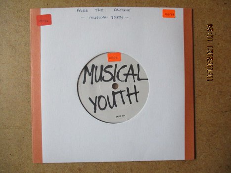 a2412 musical youth - pass the dutchie 3 - 0