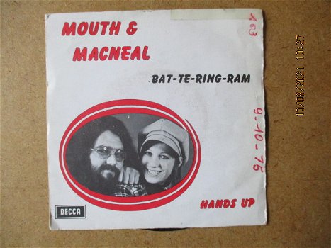 a2436 mouth and macneal - bat-te-ring-ram - 0