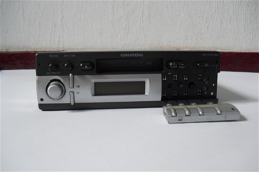 Vintage Grundig 1500 VD Reverse Radio Cassette. - 2