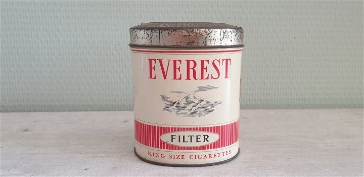 Oud Everest sigarettenblik - 3