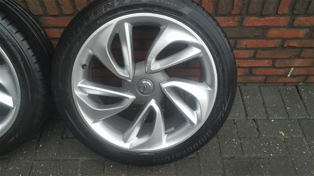 Opel Velgen Astra-J / Cascada 19 inch 8J Steek 115 - 2