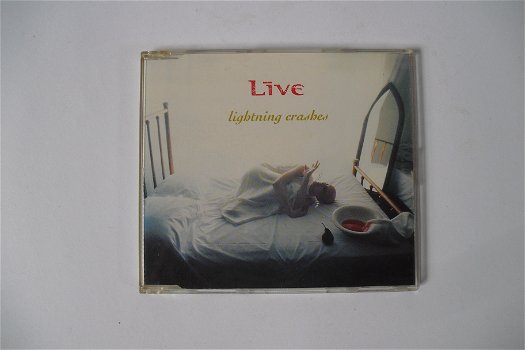 Live - Lightning Crashes - 0