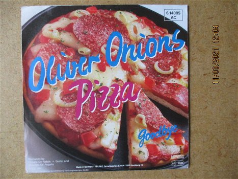 a2722 oliver onions - pizza - 0