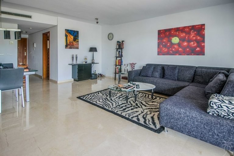 Uw eigen Appartement in ALTEA met garage meubels en ruim terras bij zwembaden - Afbeelding 6