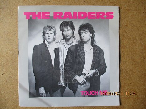 a2939 the raiders - touch me - 0