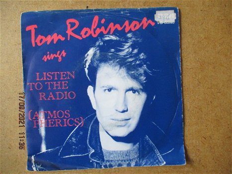 a3002 tom robinson - listen to the radio - 0
