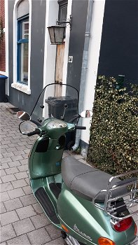 Te Koop Vespa Piaggio ET4 125cc - 2