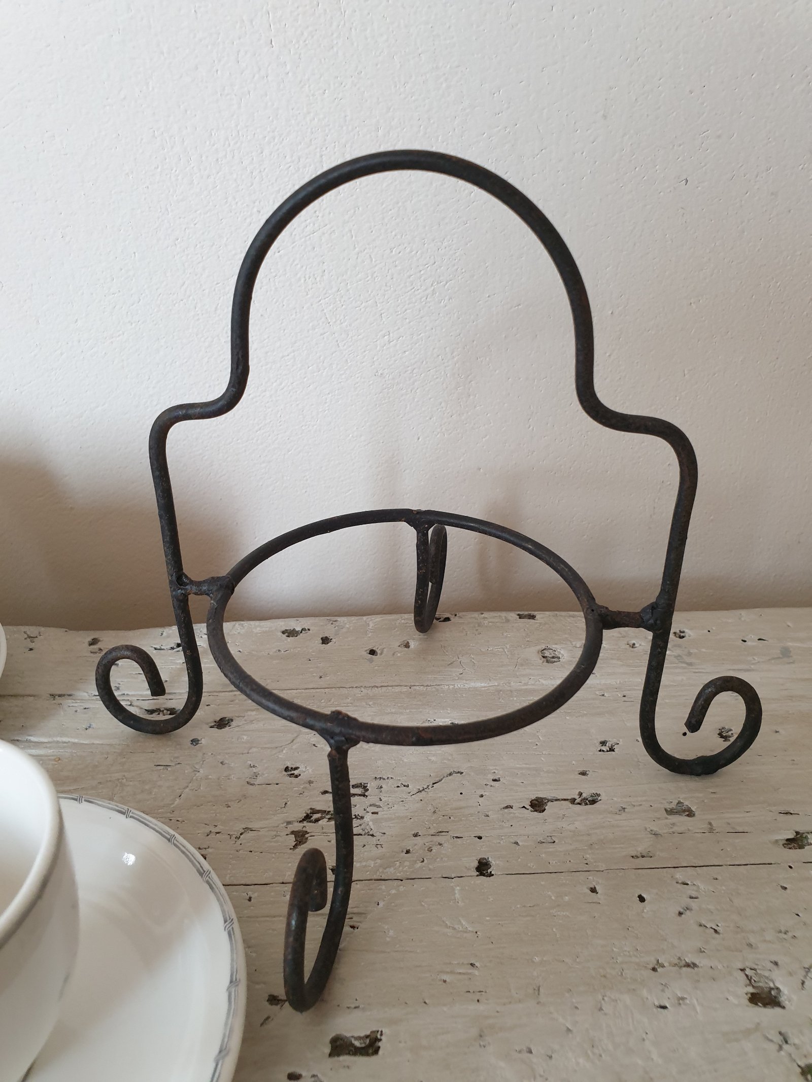 Ze hebben een bordje ~ voor hun ~ kopje - Afbeelding 3