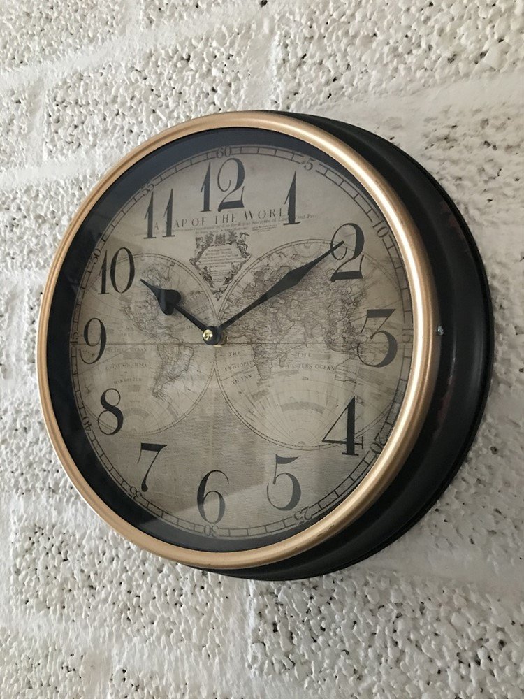 Wandklok in vintage look, klok met 18e-eeuws wereldmot - nr. 1
