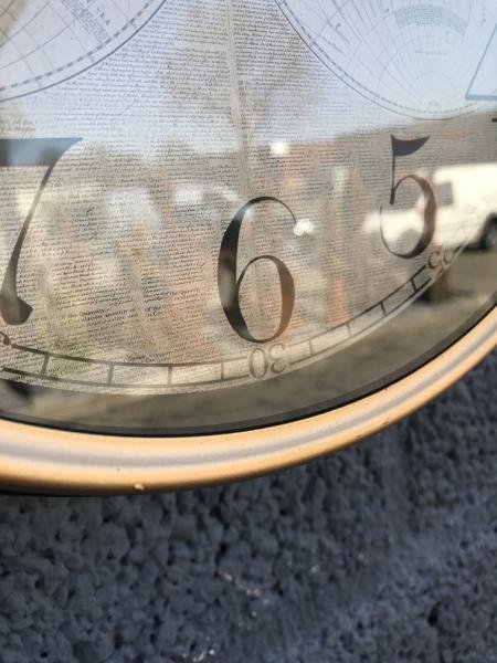 Wandklok in vintage look, klok met 18e-eeuws wereldmot - Afbeelding 5