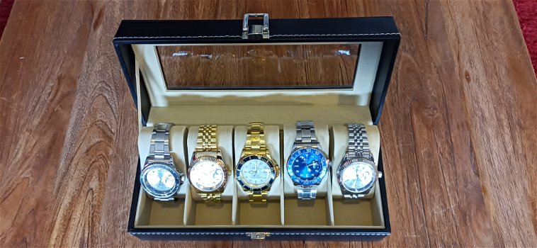 5 horloges in mooie box - 1