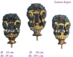 = 3 Schildjes Friese staartklok =31670