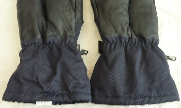 Handschoenen, Gevechts, Winter, Gevoerd, Koninklijke Marechaussee (KMar), maat: 10, 2006.(Nr.1) - 2