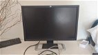 30 inch 2560x1600 LP monitor LP3065 in uitstekende conditie (2 stuks) - 0 - Thumbnail