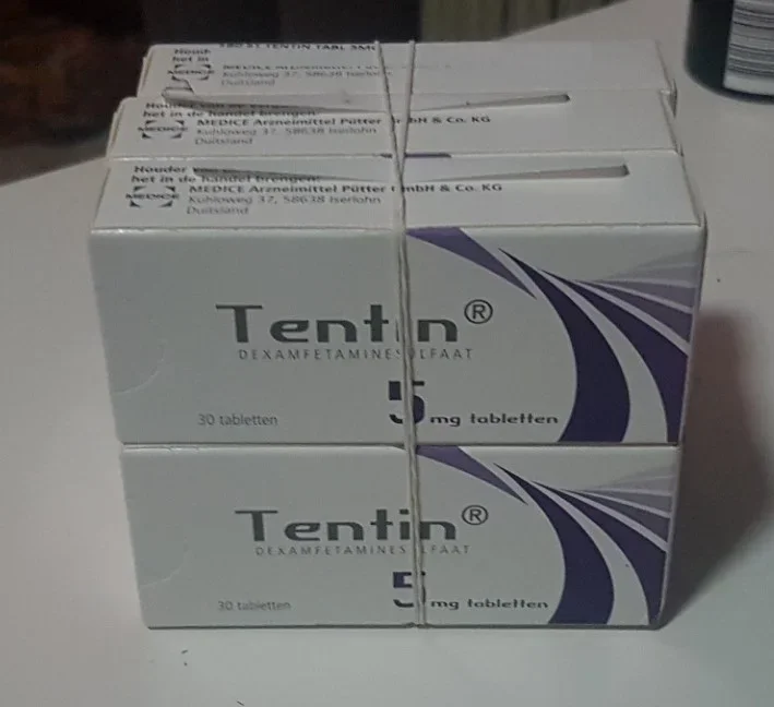 Doosjes Tentin te koop aangeboden - nr. 1