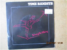 a3647 time bandits - dancing on a string