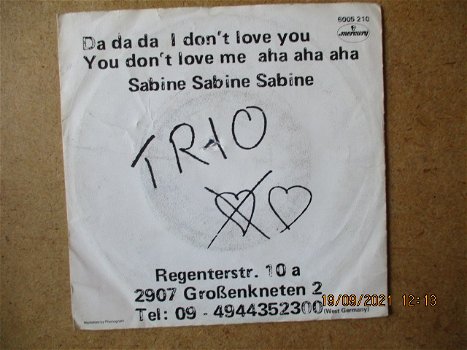 a3687 trio - da da da i dont love you - 0