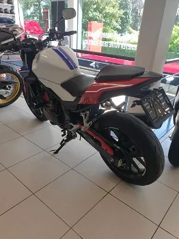 HONDA CB 500F 2017 MOTORFIETS VOOR VEILING - 1