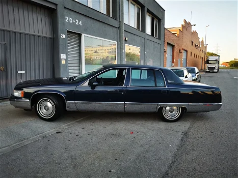 1993 CADILLAC FLEETWOOD BROUGHAM - 4