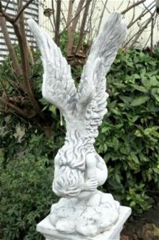 forse knielende Engel-engel- grote sokkel-zeer fors-tuin - 5
