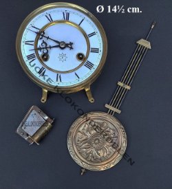 = Regulateur muziek uurwerk = Junghans =45681