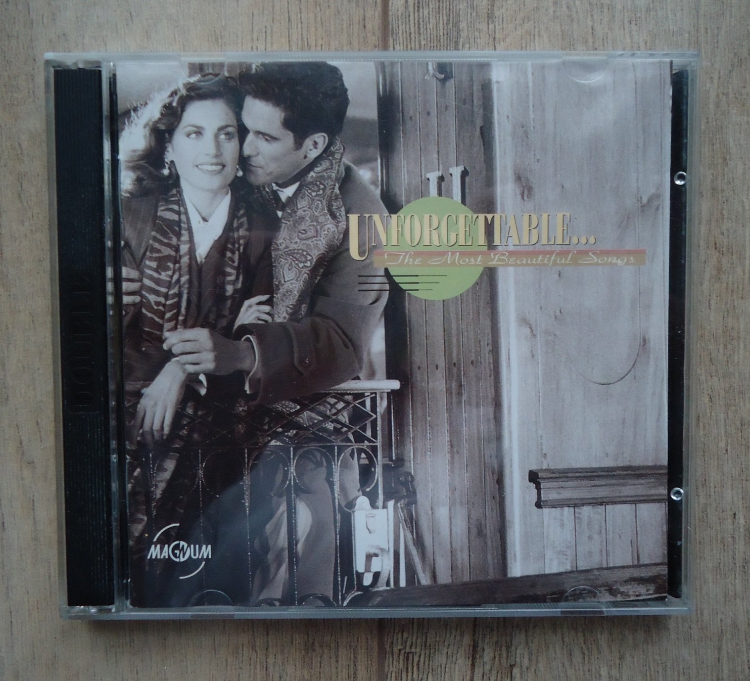 De originele dubbel-verzamel-CD Unforgettable van Magnum. - nr. 1