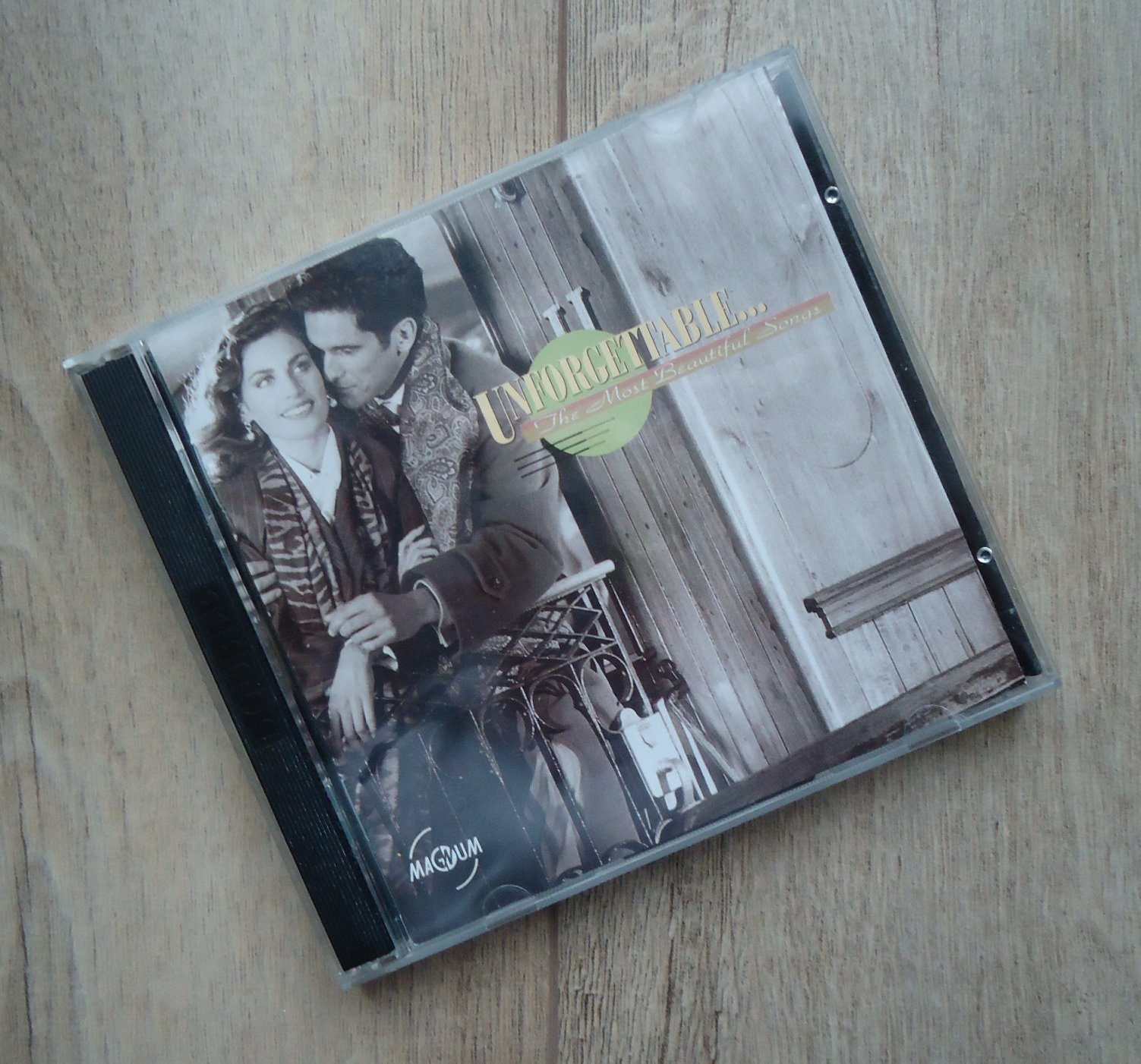 De originele dubbel-verzamel-CD Unforgettable van Magnum. - Afbeelding 5