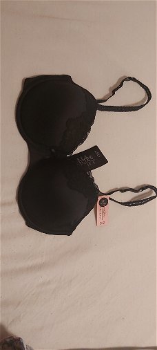 Nieuwe zwarte Hunkemoller bh